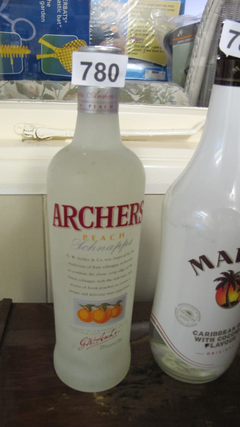 Lot 780: Bottle of Archers