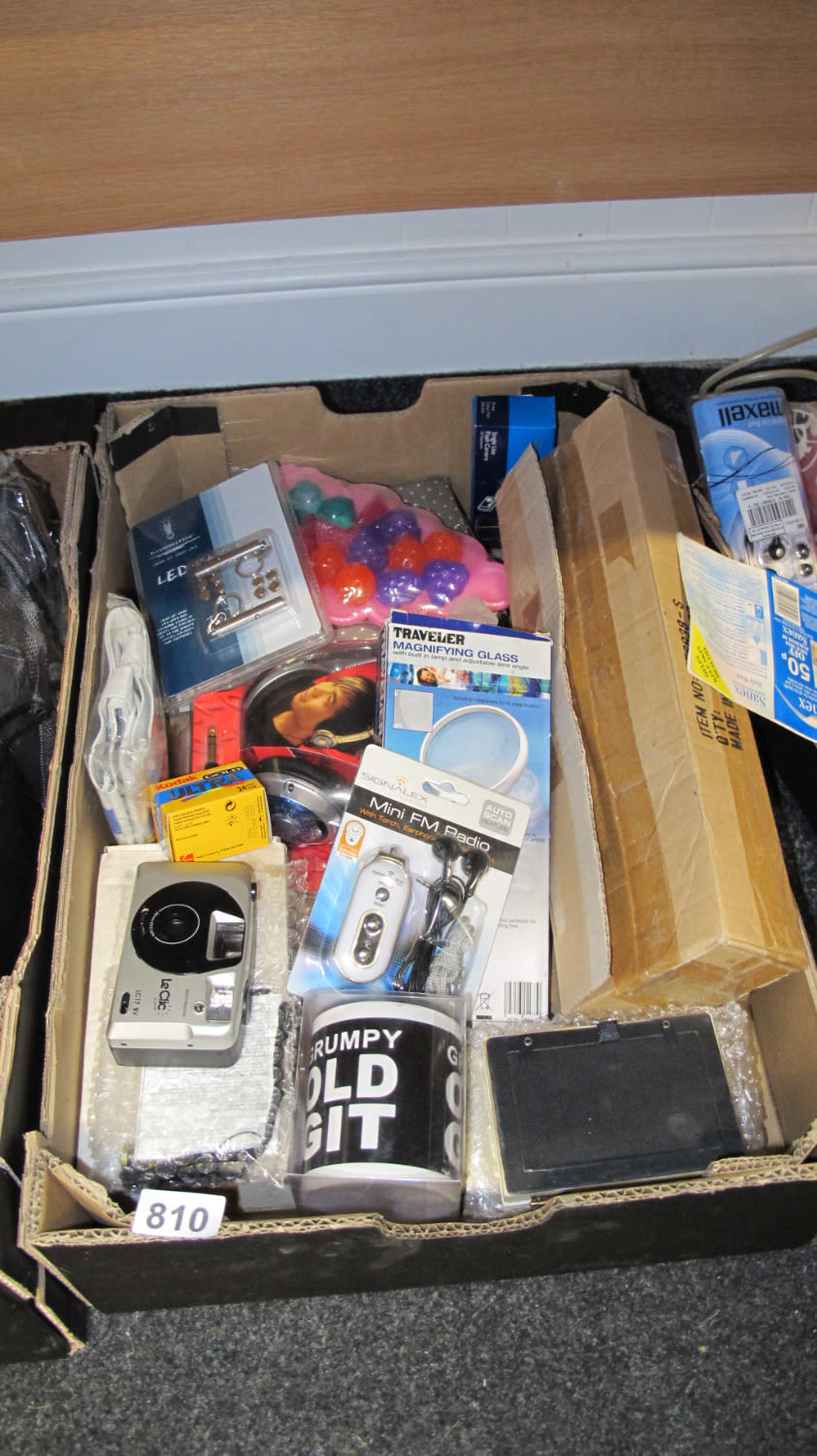 Lot 810: Box of misc new goods