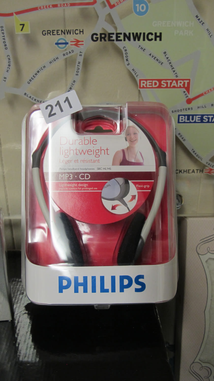 Lot 211: Philips head phones