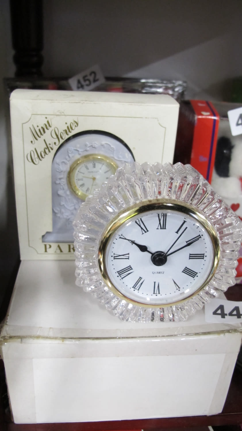 Lot 449: Miniature quartz clocks