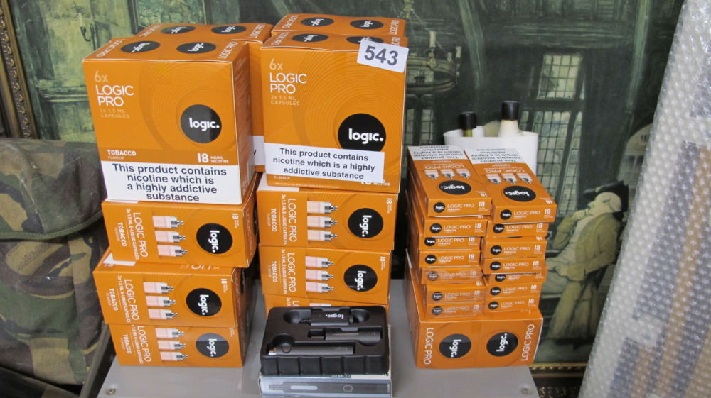 Lot 543: Vape and lots of refills