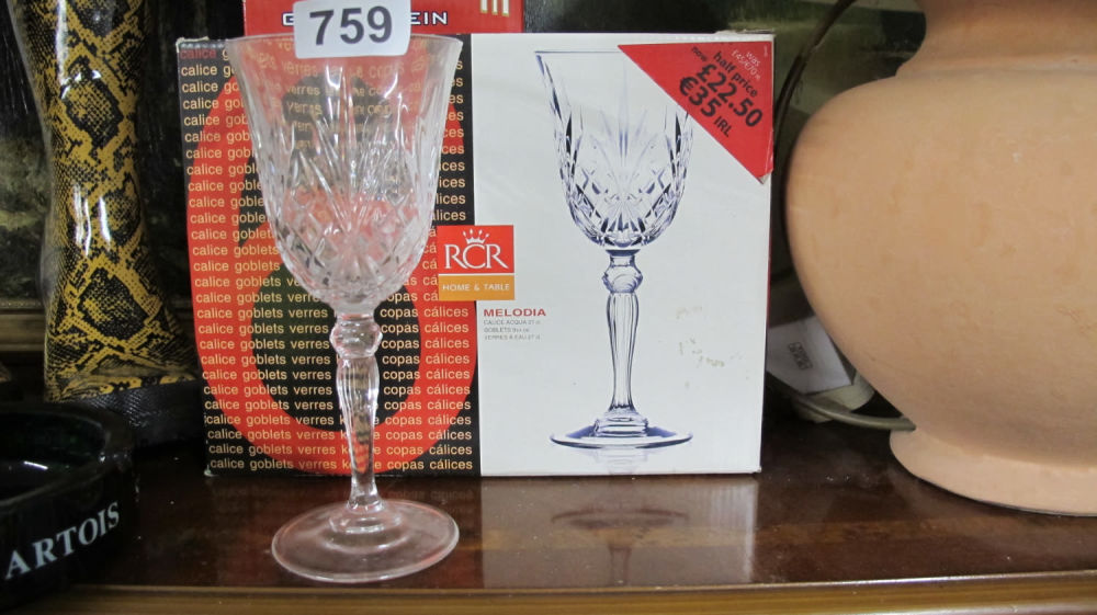 Lot 759: Set of glasses