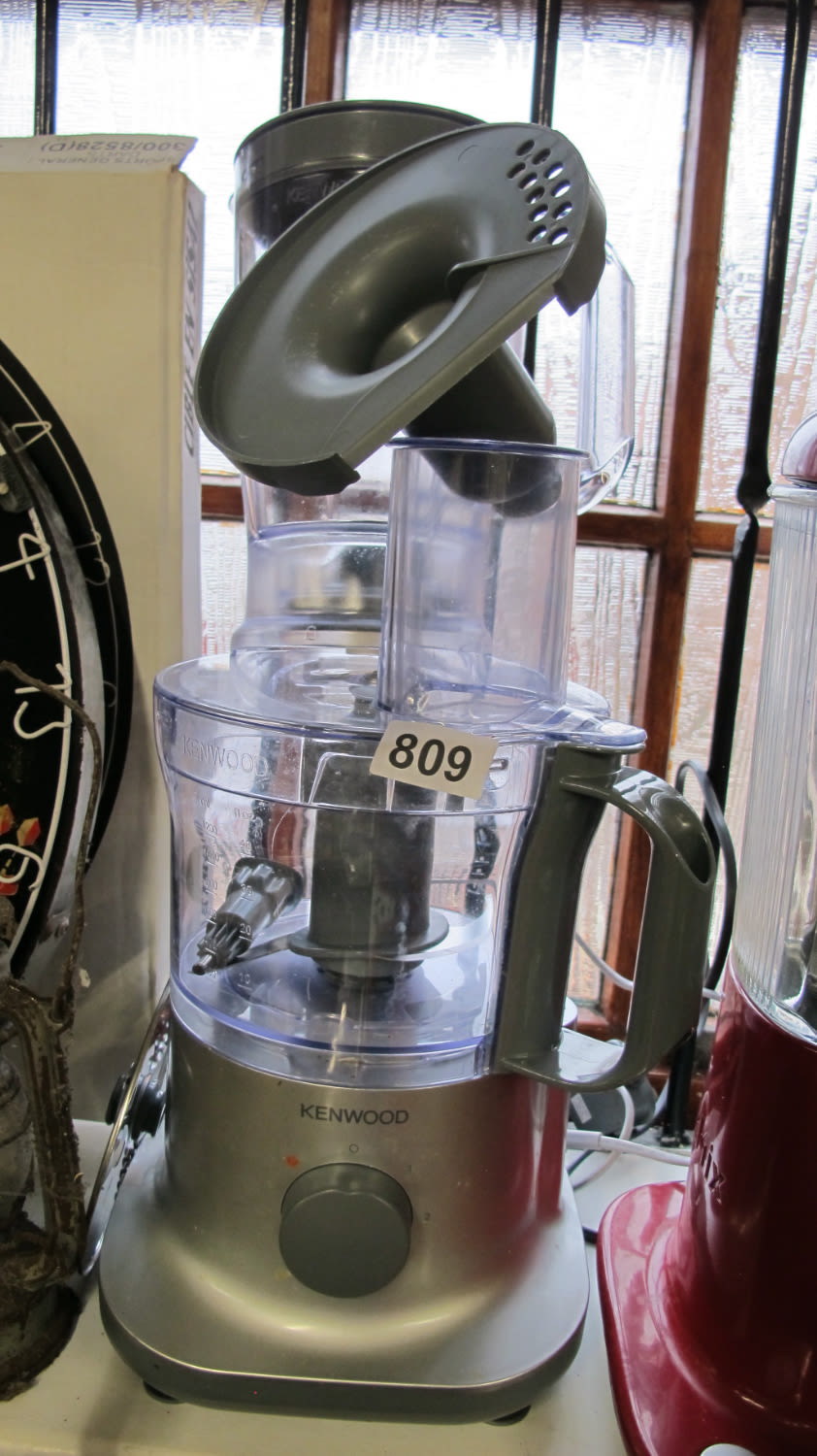 Lot 809: Kenwood blender