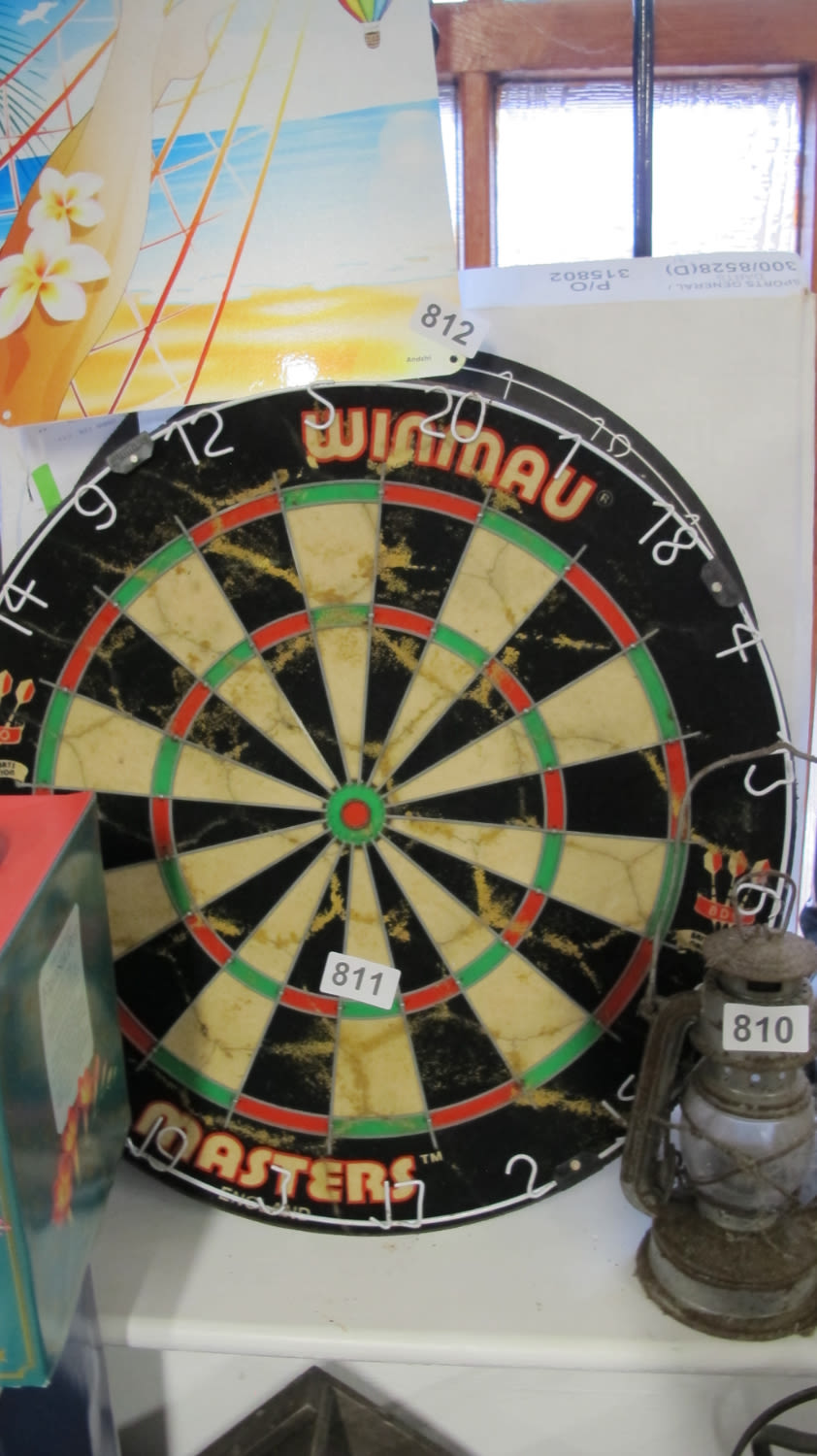 Lot 811: Dart board