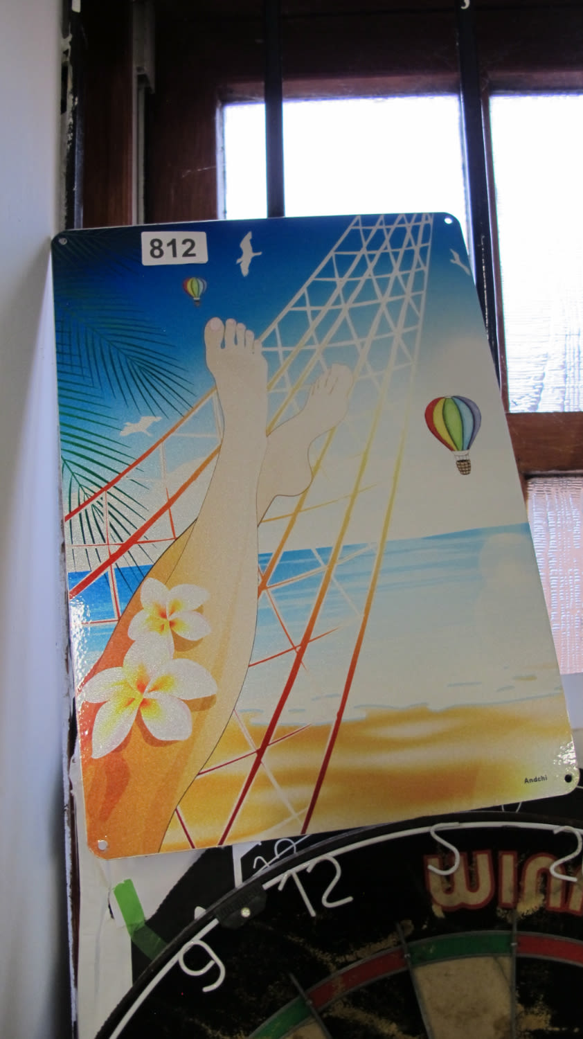 Lot 812: Beach sign
