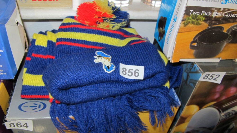 Lot 856: Postman Pat hat and scarf set