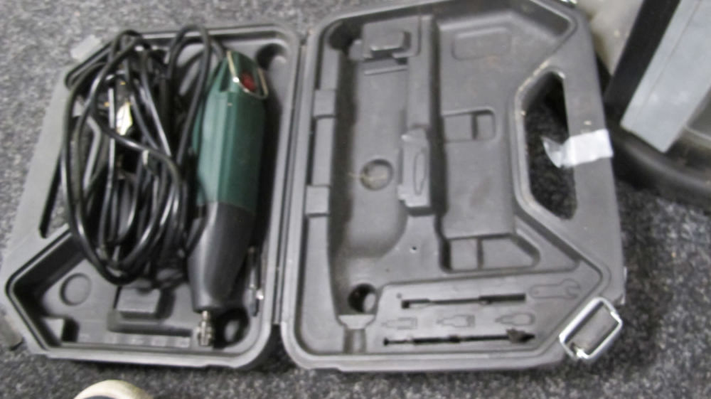 Lot 983: *Power tool