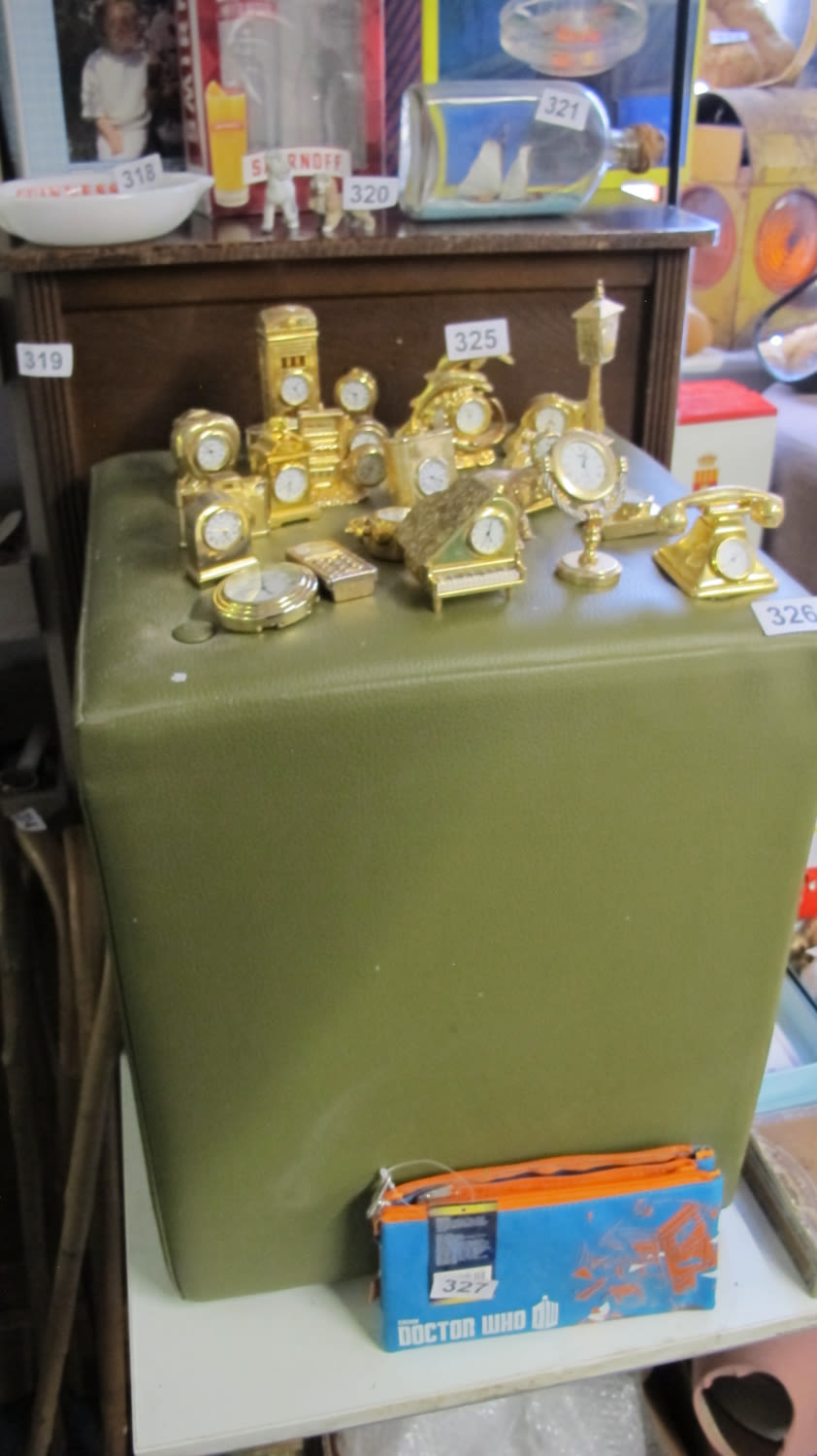 Lot 326: Green new retro vinyl pouffe