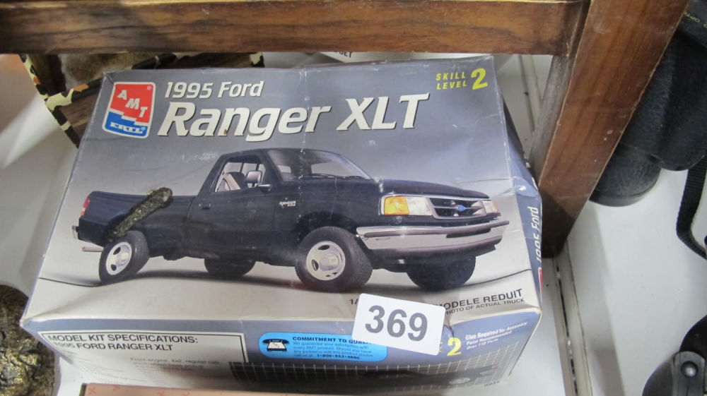 Lot 369: Ford Ranger model kit