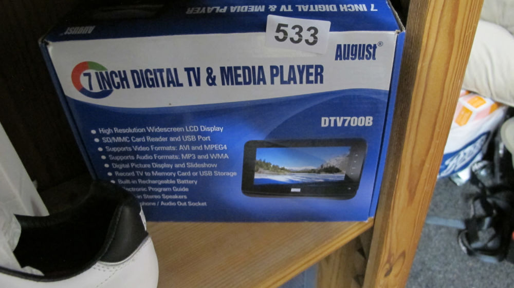 Lot 533: LCD display