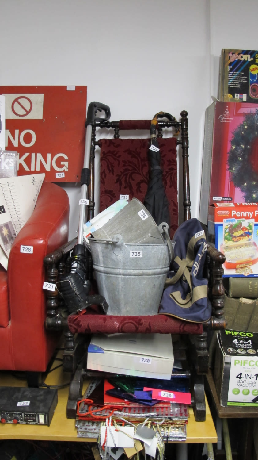Lot 731: American bobbin turned rocking chair