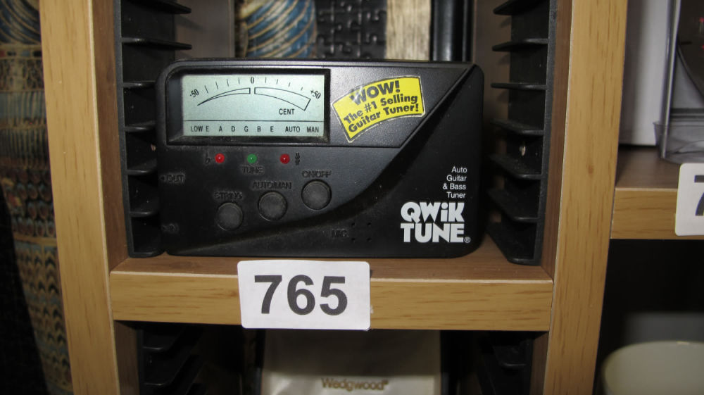 Lot 765: Guitar tuner