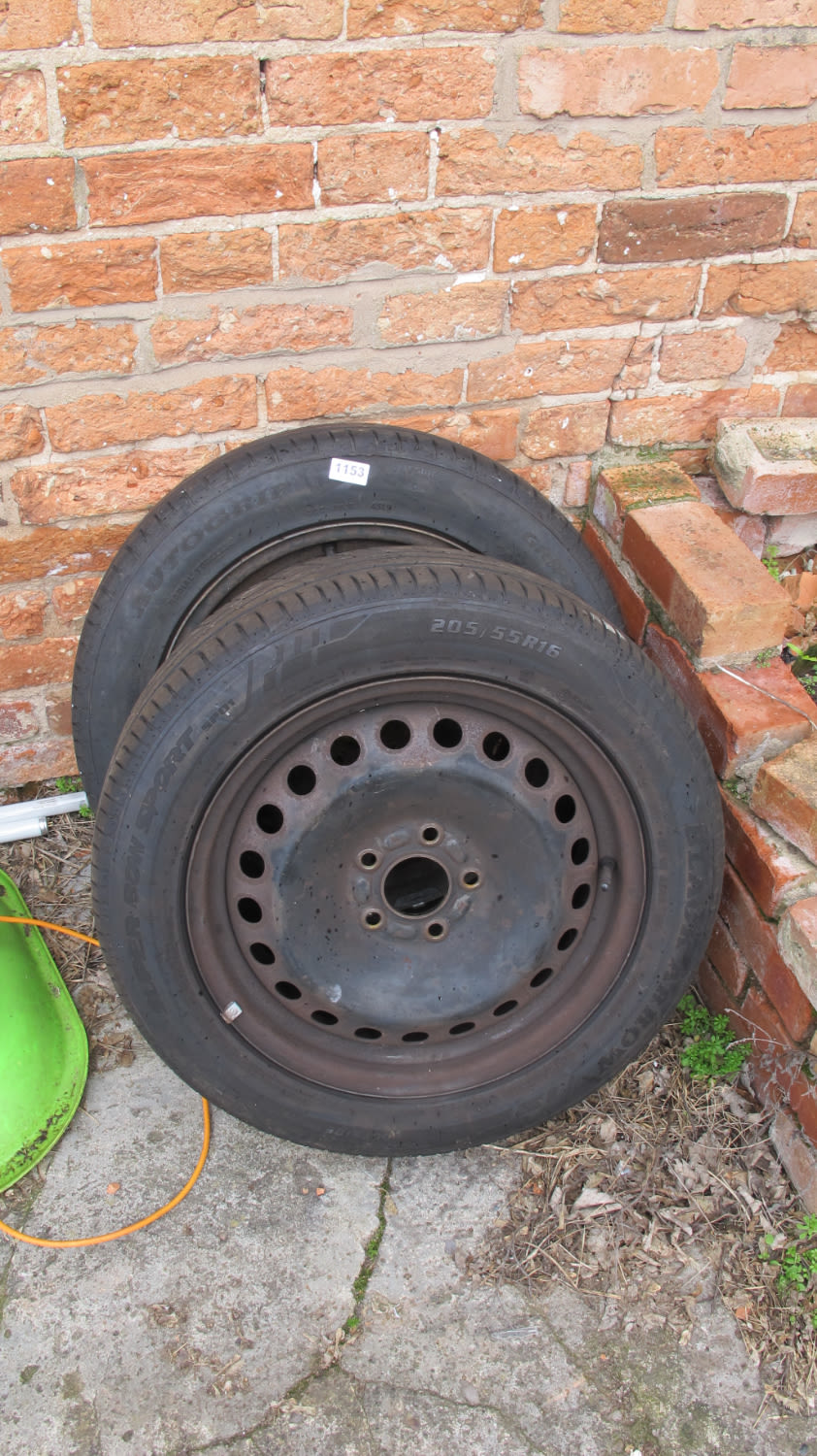 Lot 1153: Two wheels and tyres for a ford monde