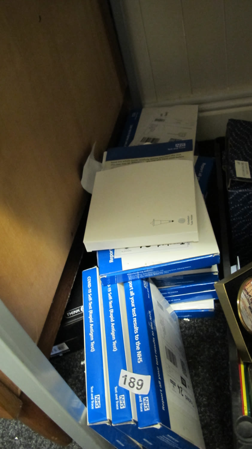 Lot 189: Quantity of Covid tests
