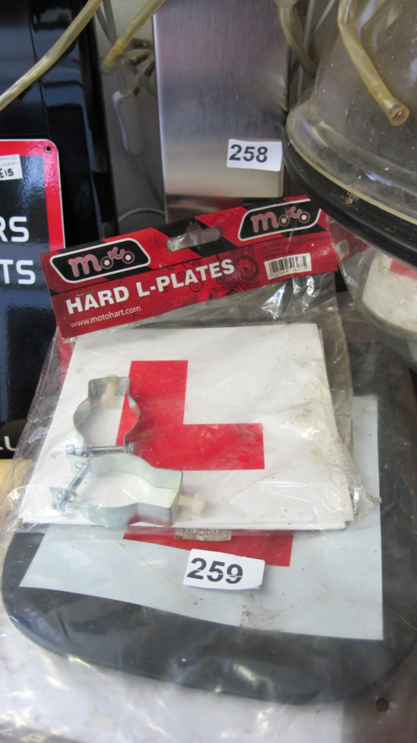 Lot 259: Hard mud guard  L plates for scooter learner