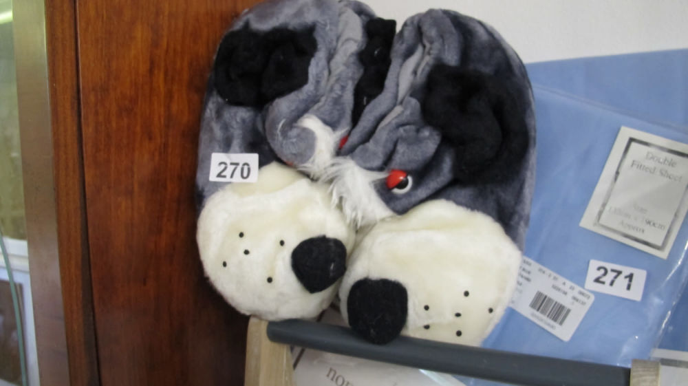 Lot 270: new Doggy slippers