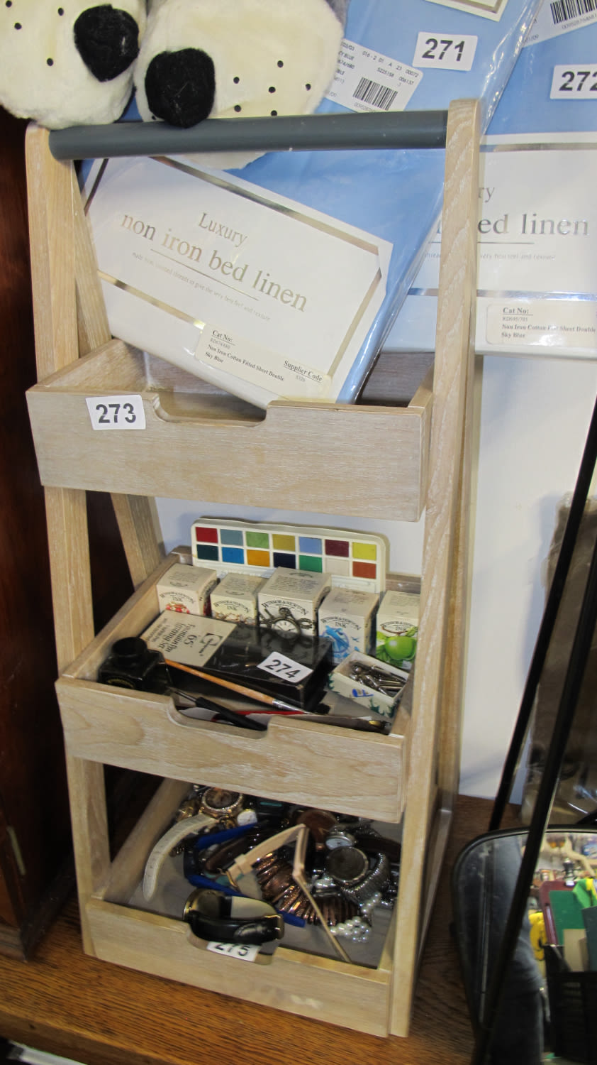 Lot 273: Wooden storage unit
