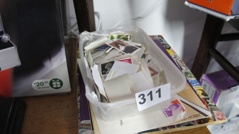 Lot 311: Quantity of stamps
