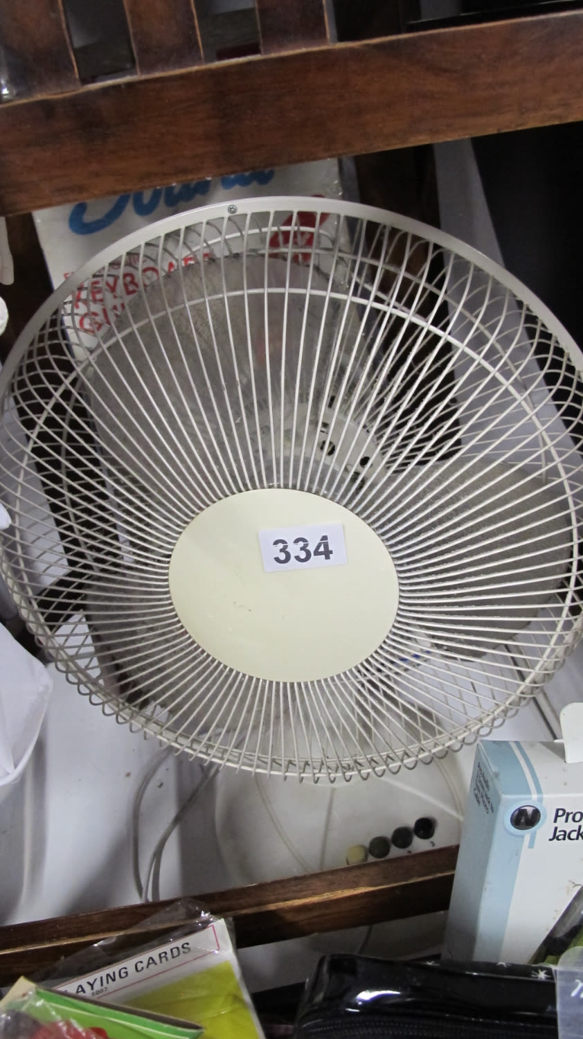 Lot 334: Desk fan