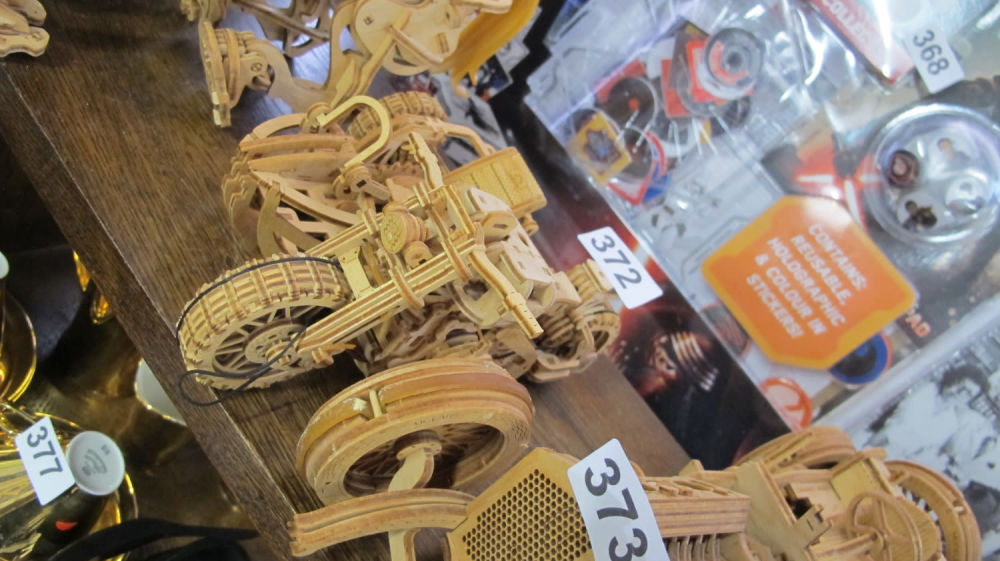 Lot 372: UGEARS motorcycle and side car