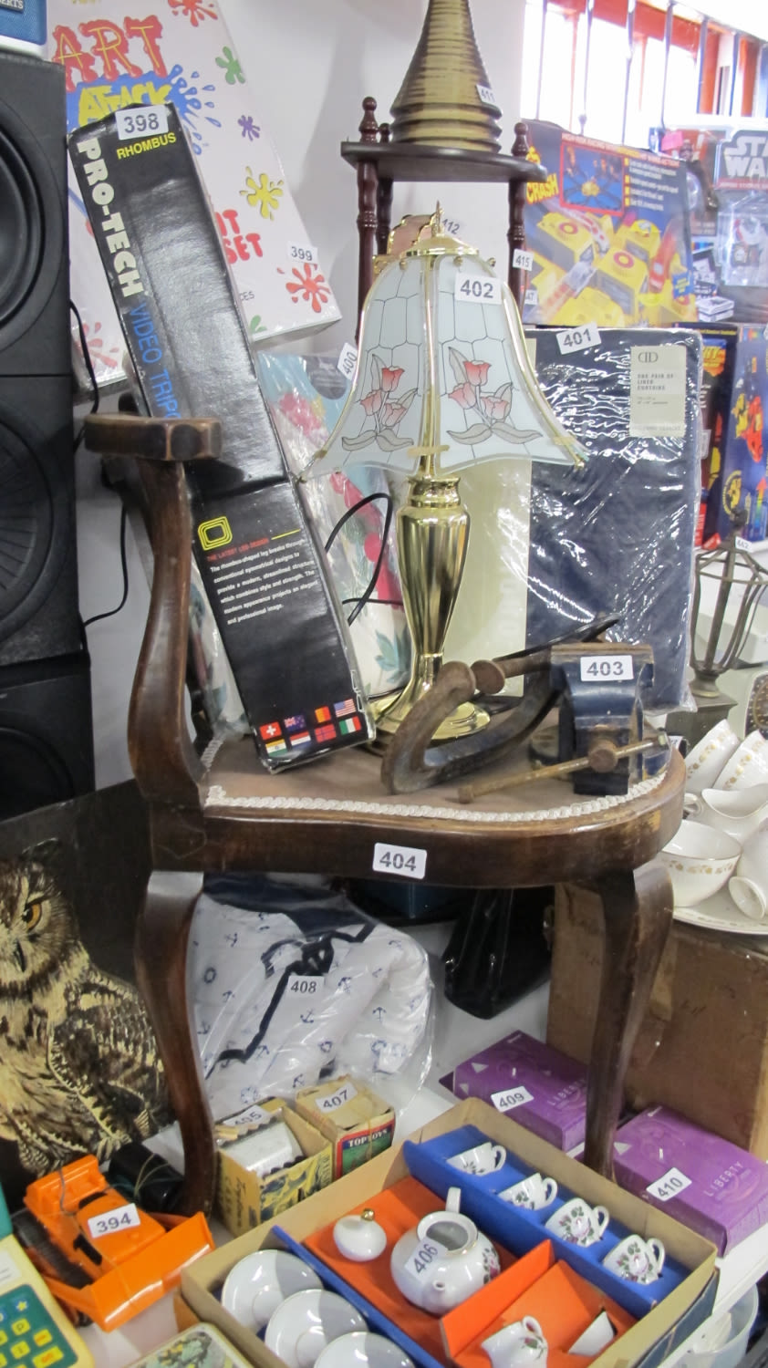 Lot 404: Vintage antique corner chair
