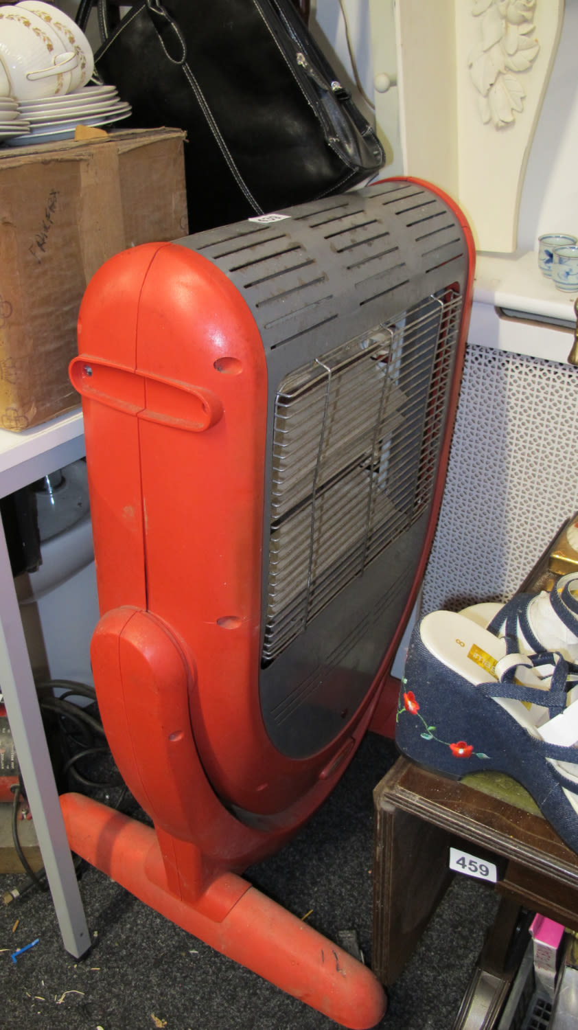 Lot 439: Electric heater