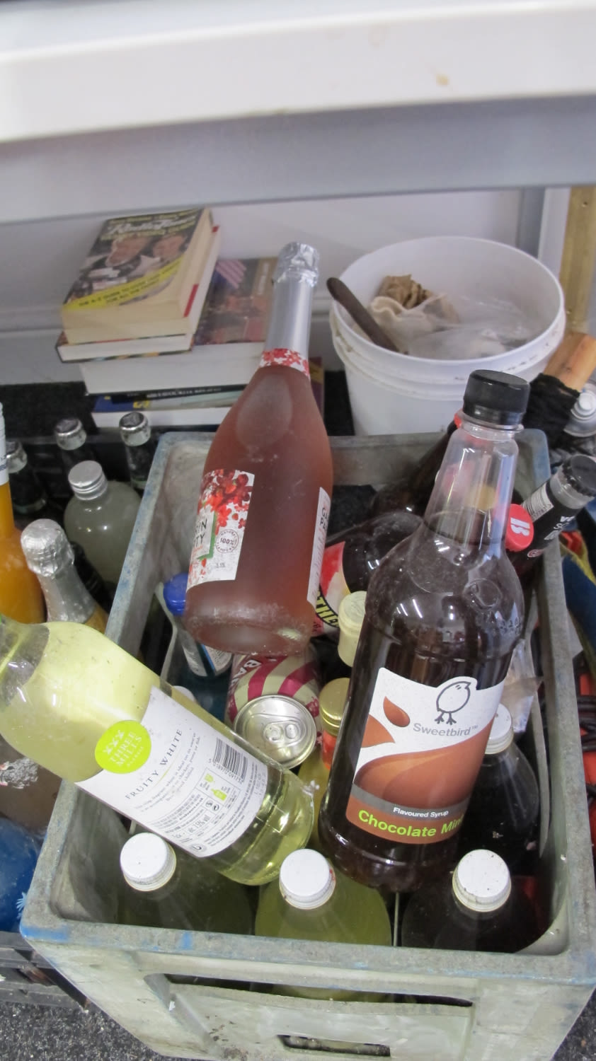 Lot 496: Qty of alcohol