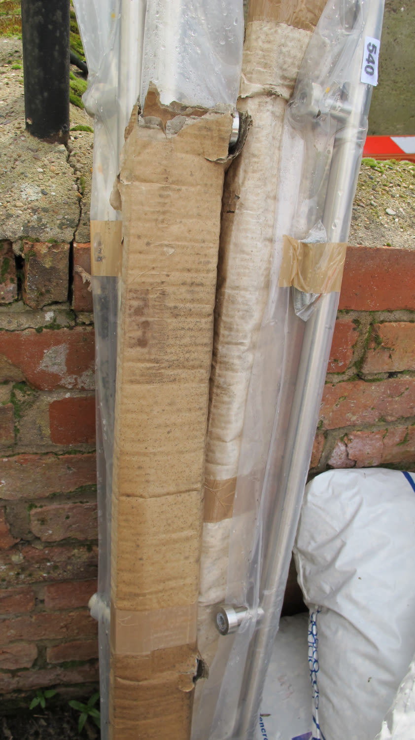 Lot 540: ***