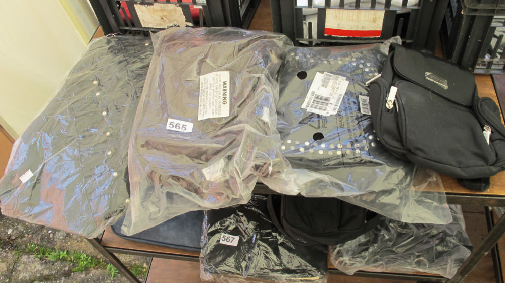 Lot 565: Brand new handbags