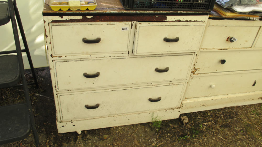 Lot 605: Vintage white painted chest of drawers