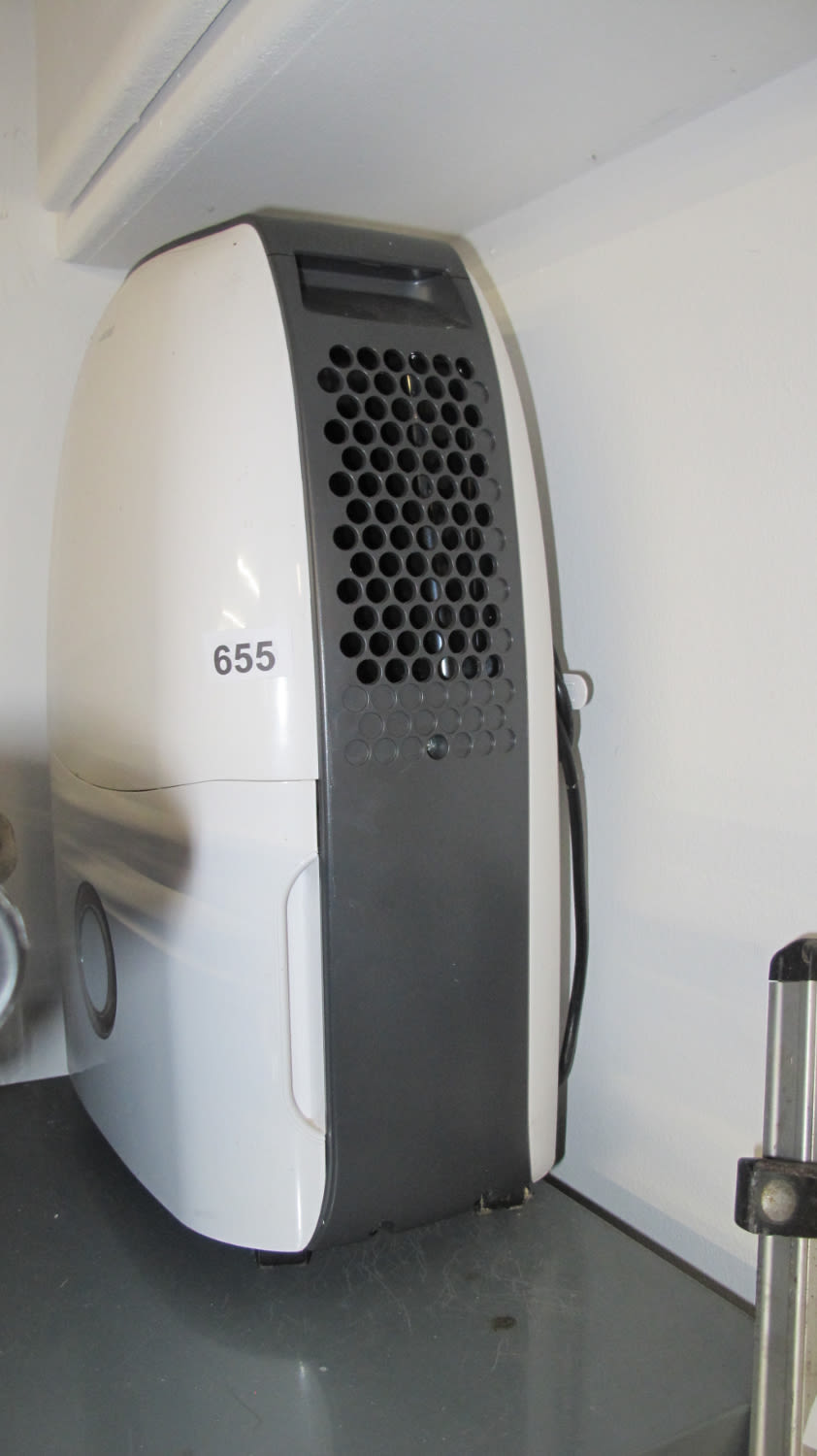 Lot 655: Dehumidifier