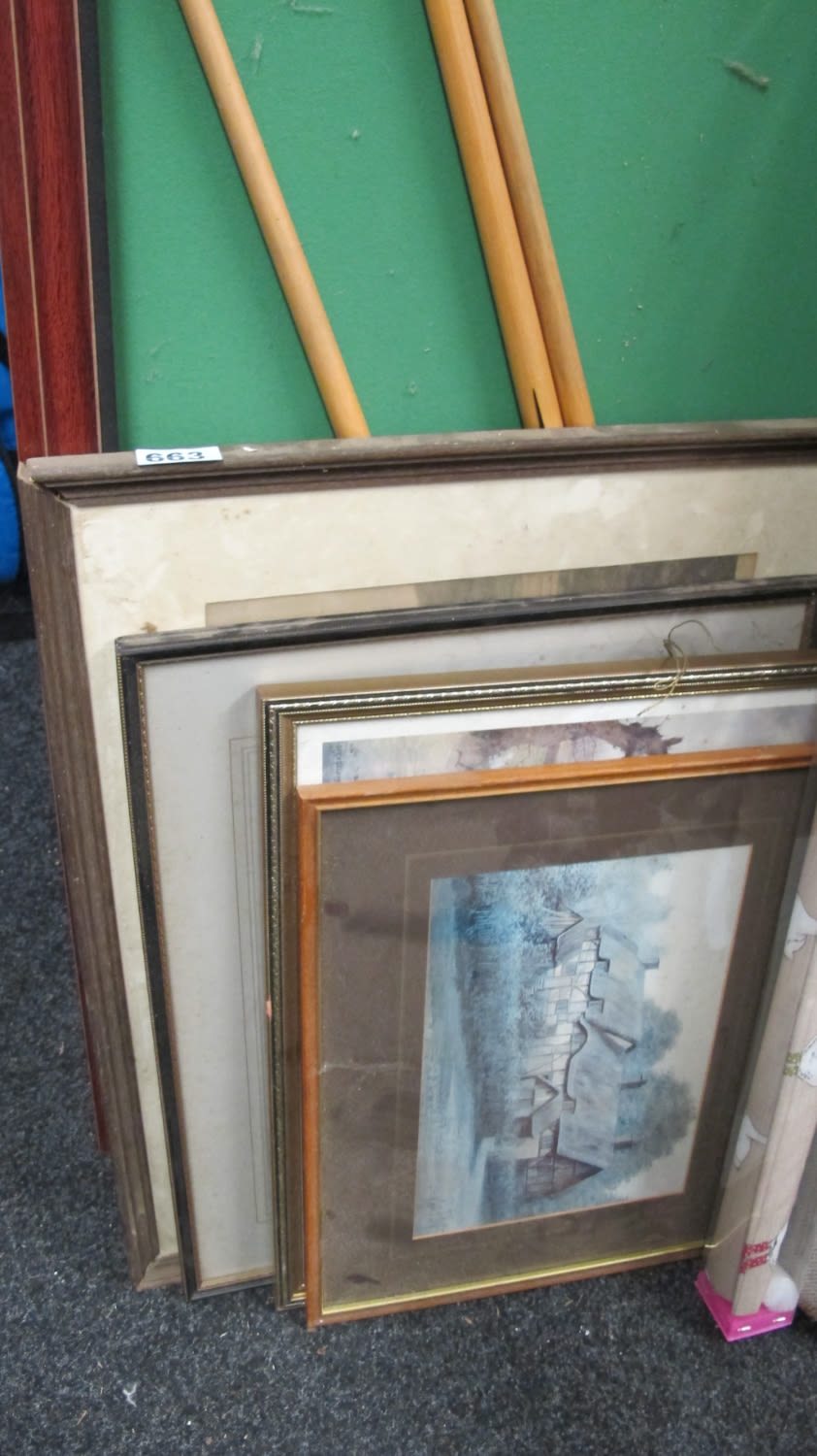 Lot 663: A quantity of pictures