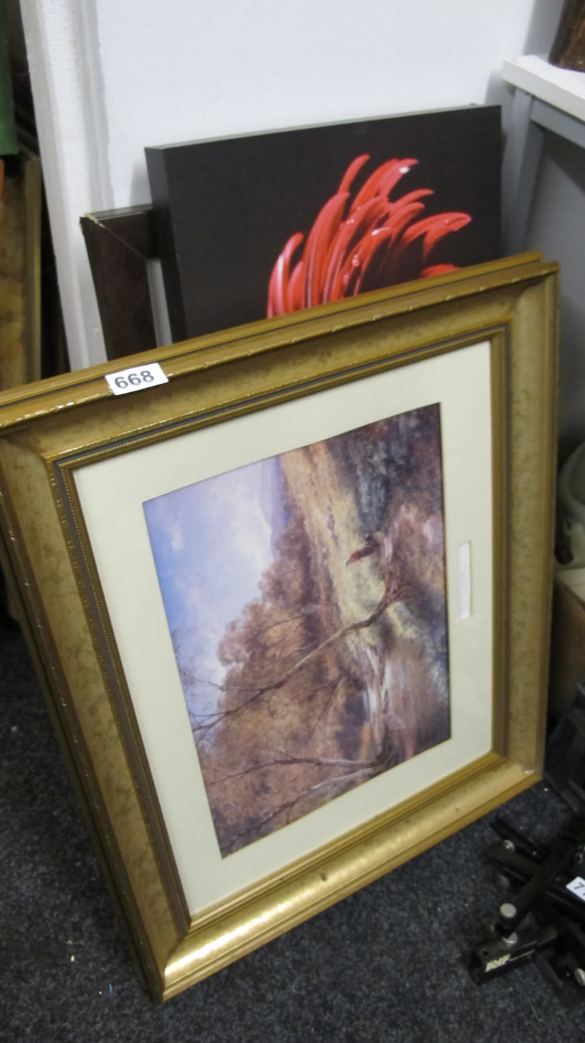 Lot 668: A quantity of pictures
