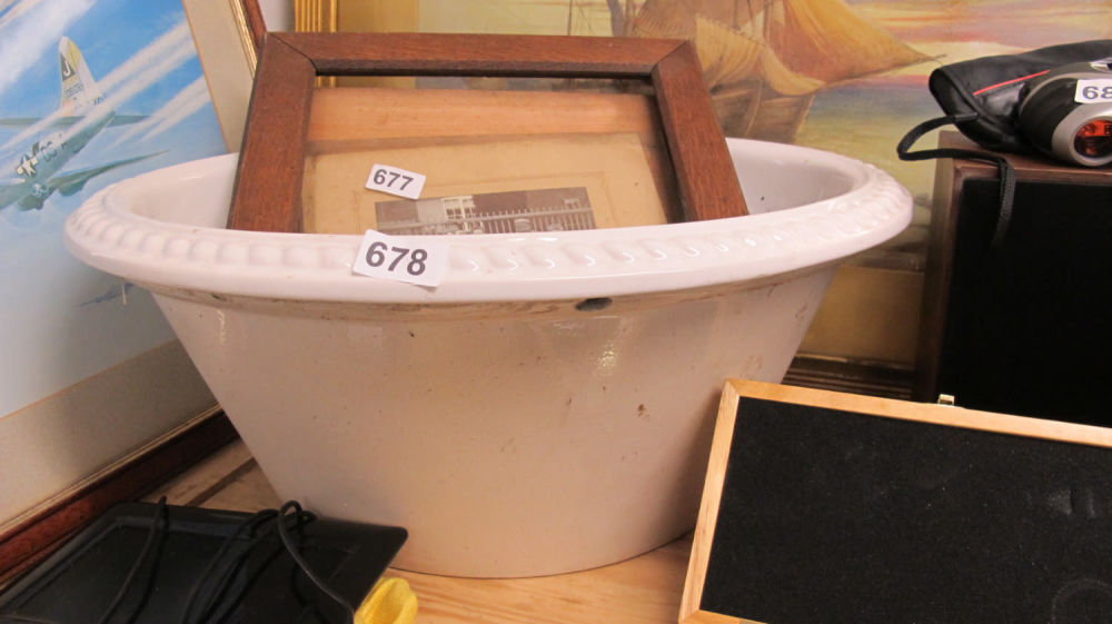Lot 678: Large mixing bowl
