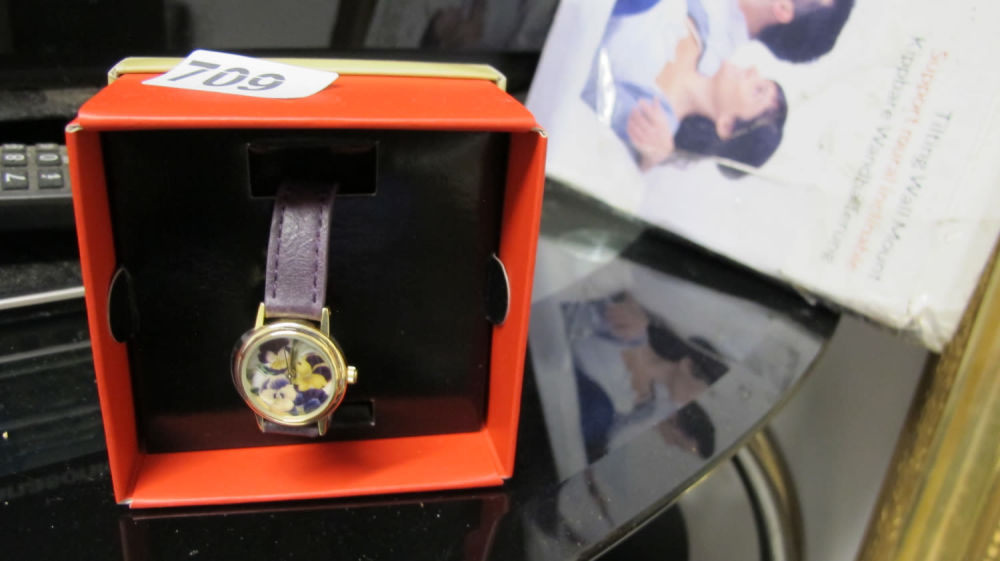 Lot 709: Brand new wrist watch