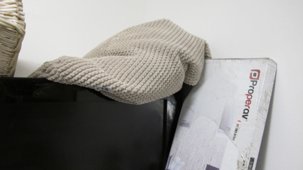Lot 714: ***