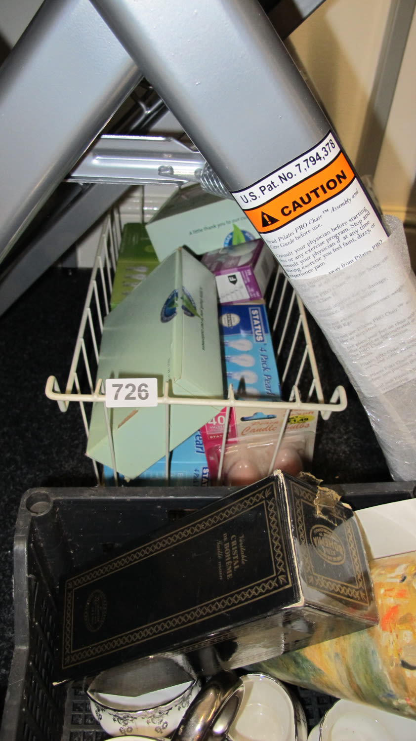 Lot 726: A basket of misc.