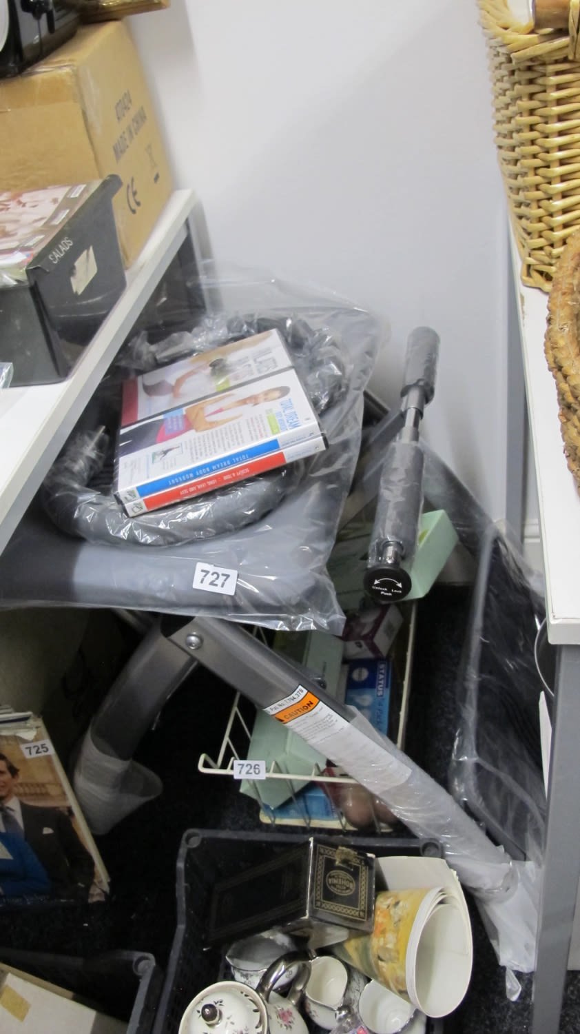 Lot 727: Pilates exercise equipment