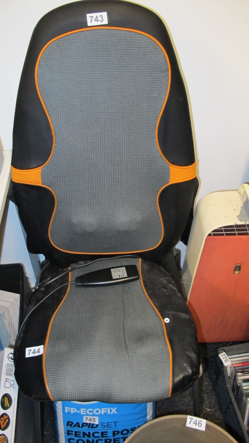 Lot 743: Vibrating chair pad massager