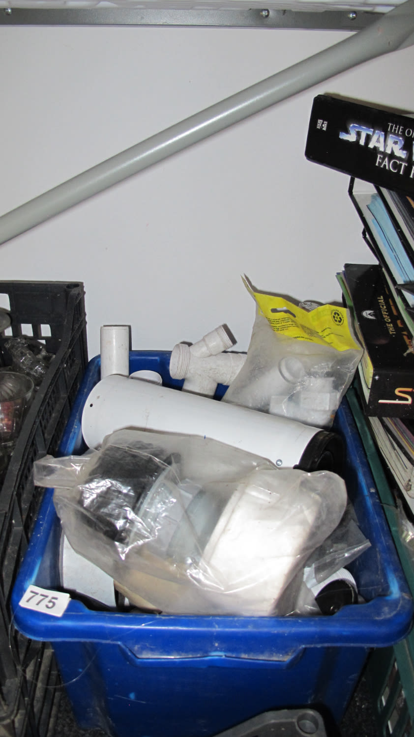Lot 775: A box of misc. plumbing items