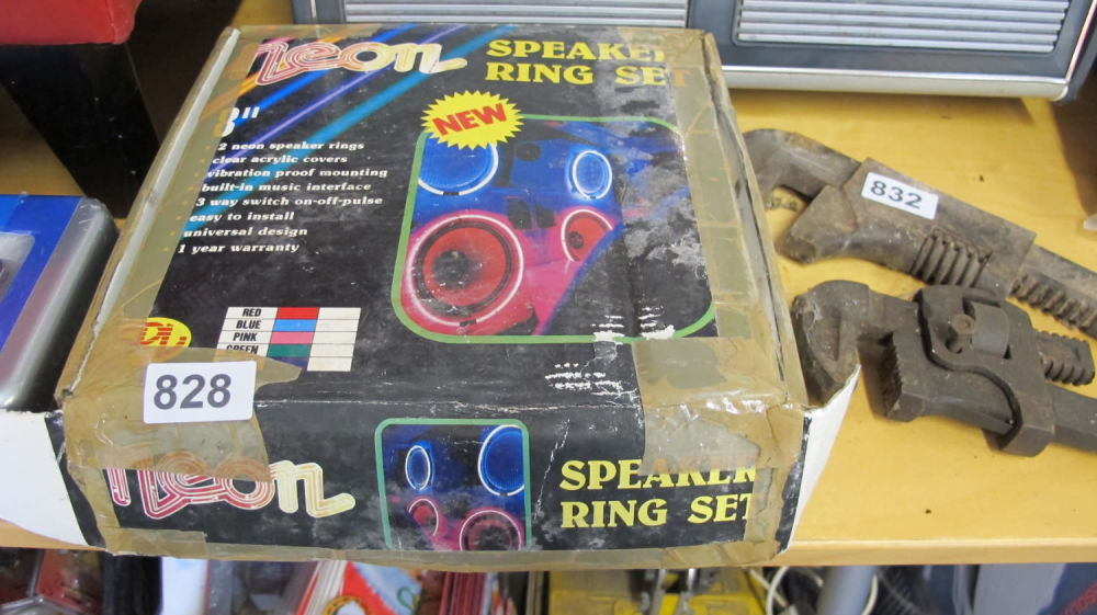 Lot 828: Neon speaker ring set