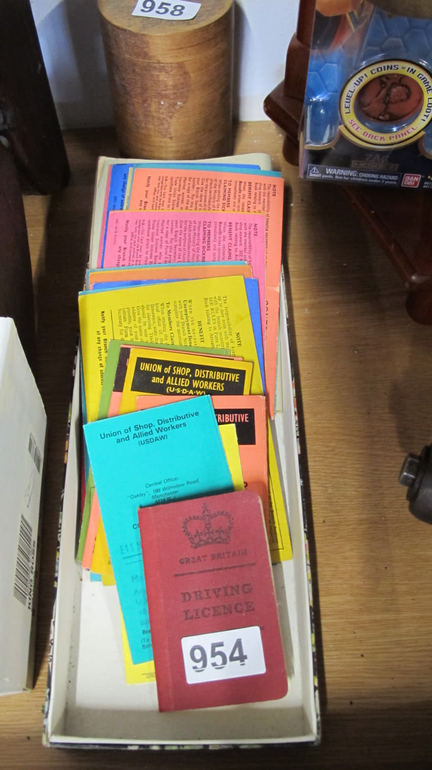Lot 954: Vintage ephemera