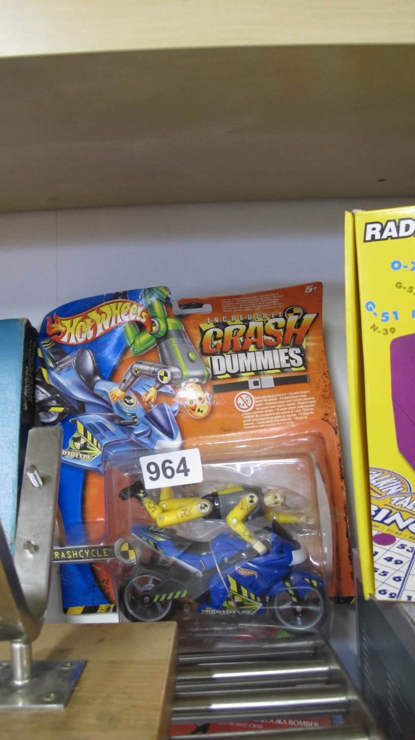 Lot 964: Hot Wheels Crash Dummies crash cycle