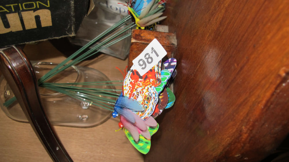 Lot 981: Butterfly garden decorations