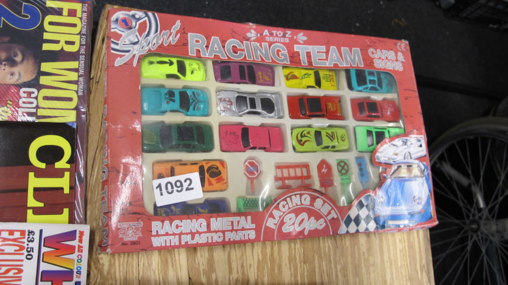 Lot 1092: Die cast car set