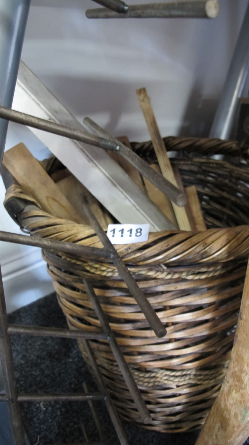 Lot 1118: Wicker basket and contents