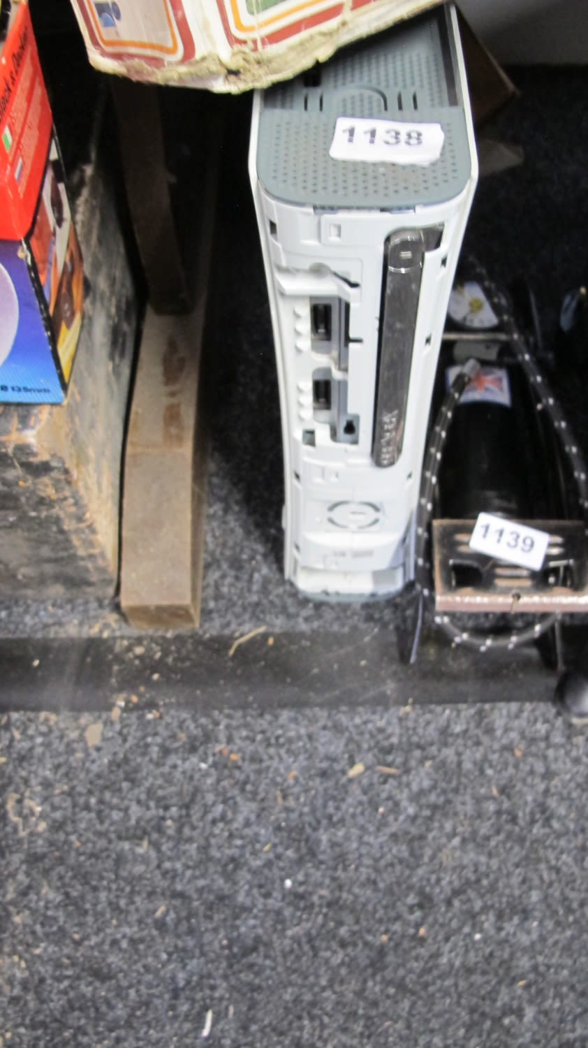 Lot 1138: X-box