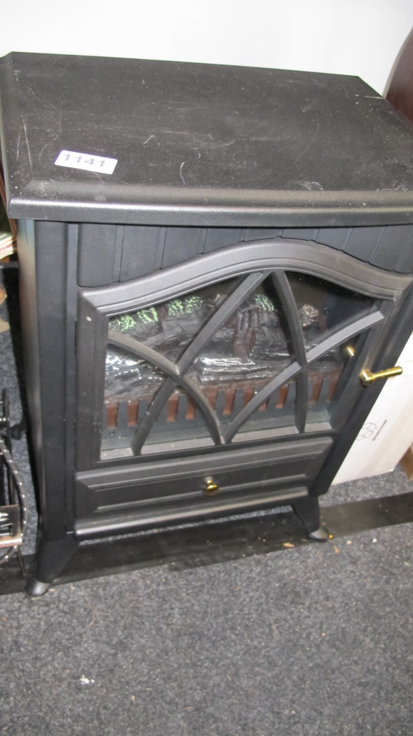 Lot 1141: Electric heater