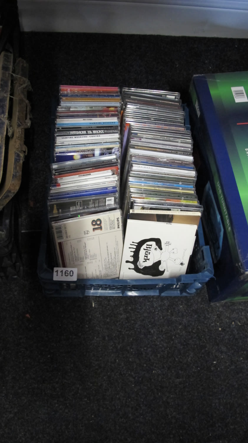 Lot 1160: Box of CD's