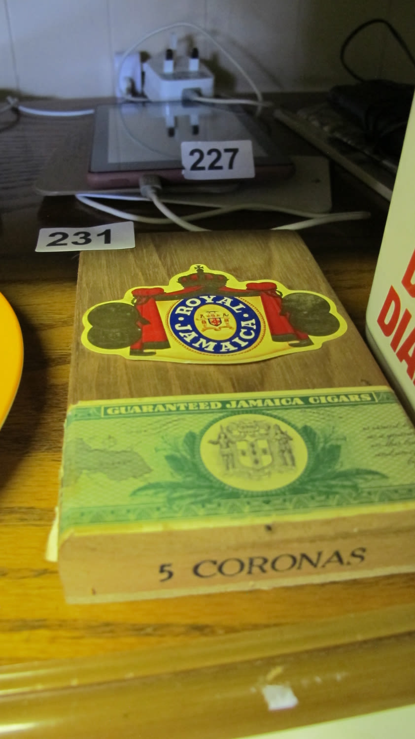 Lot 231: Royal Jamaica cigar box